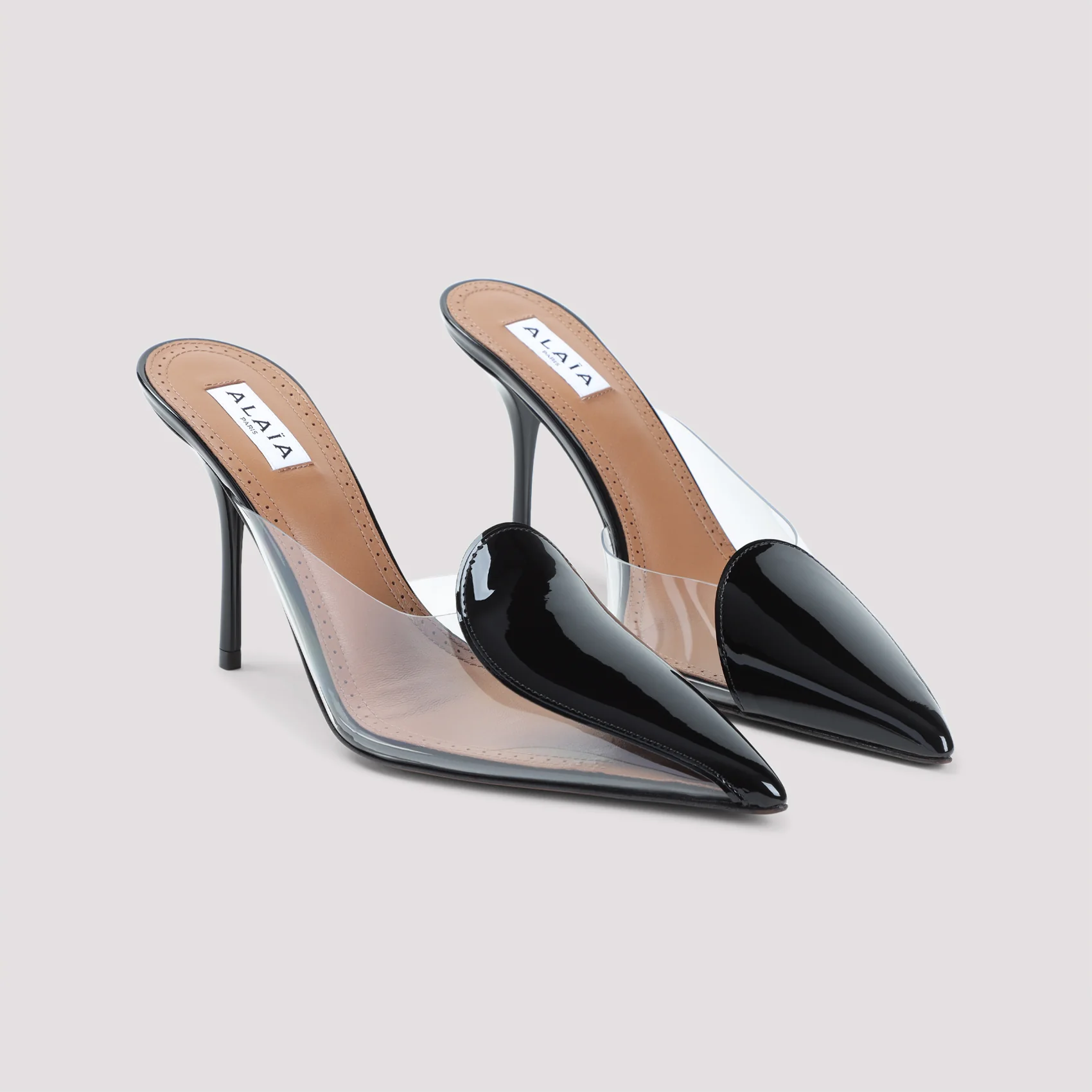 Alaia Chic 90mm Women's Pumps - Image 4