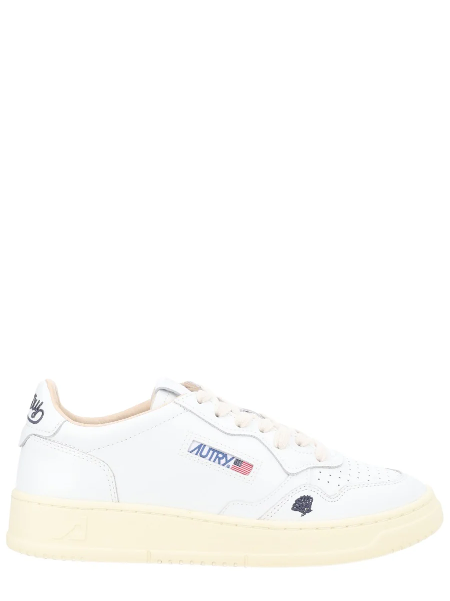 AUTRY Medaglia Low-top Leather Sneakers