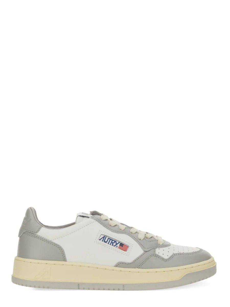 AUTRY Medalist Leather Low-Top Sneakers