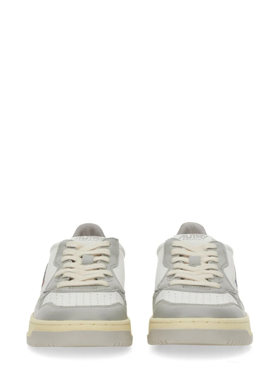 AUTRY Medalist Leather Low-Top Sneakers - Image 6