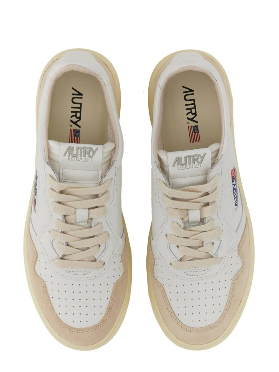 Autry Medalist Low Men’s Rubber Sole Sneakers - Image 5