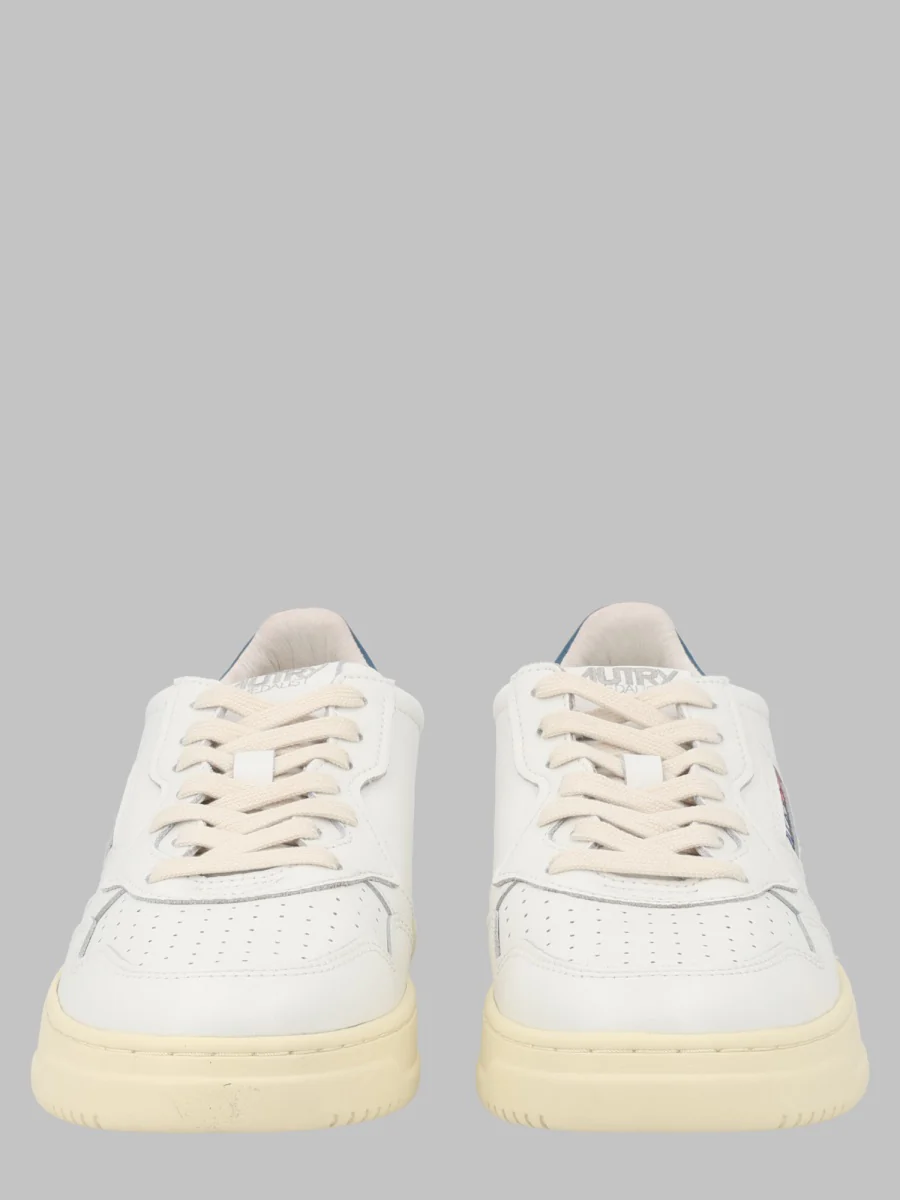 Autry Men's Medalist Low Leather Sneakers