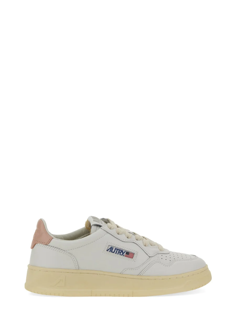 Autry Women’s Medalist Low Sneakers with 4 cm Sole