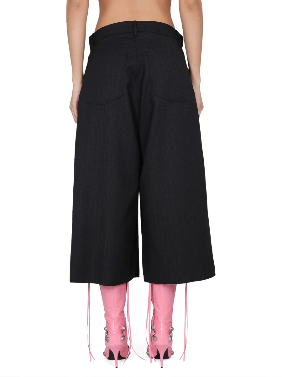 BALENCIAGA Shorts Loose - Image 4