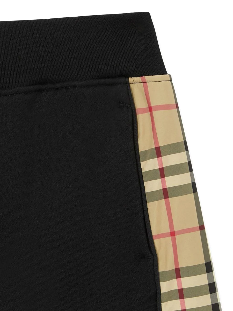 BURBERRY Shorts in Organic Cotton - Image 4