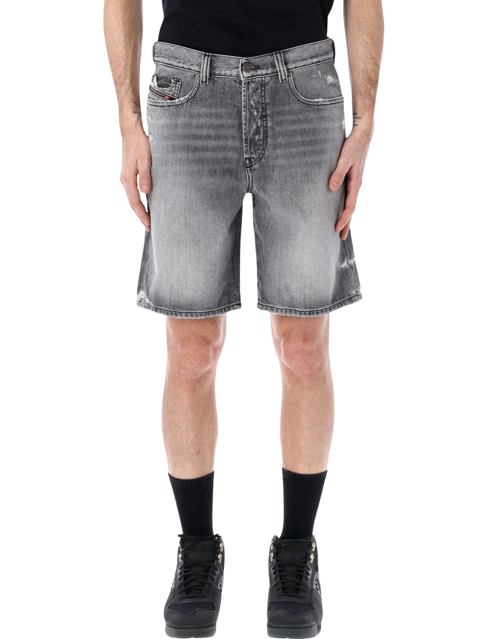 Diesel Elevate Your Summer Style with Regular-Short Five-Pocket Shorts - Size 32