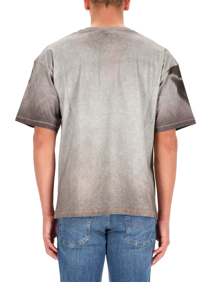 Diesel Essential Cotton T-Shirt for Men - Image 2