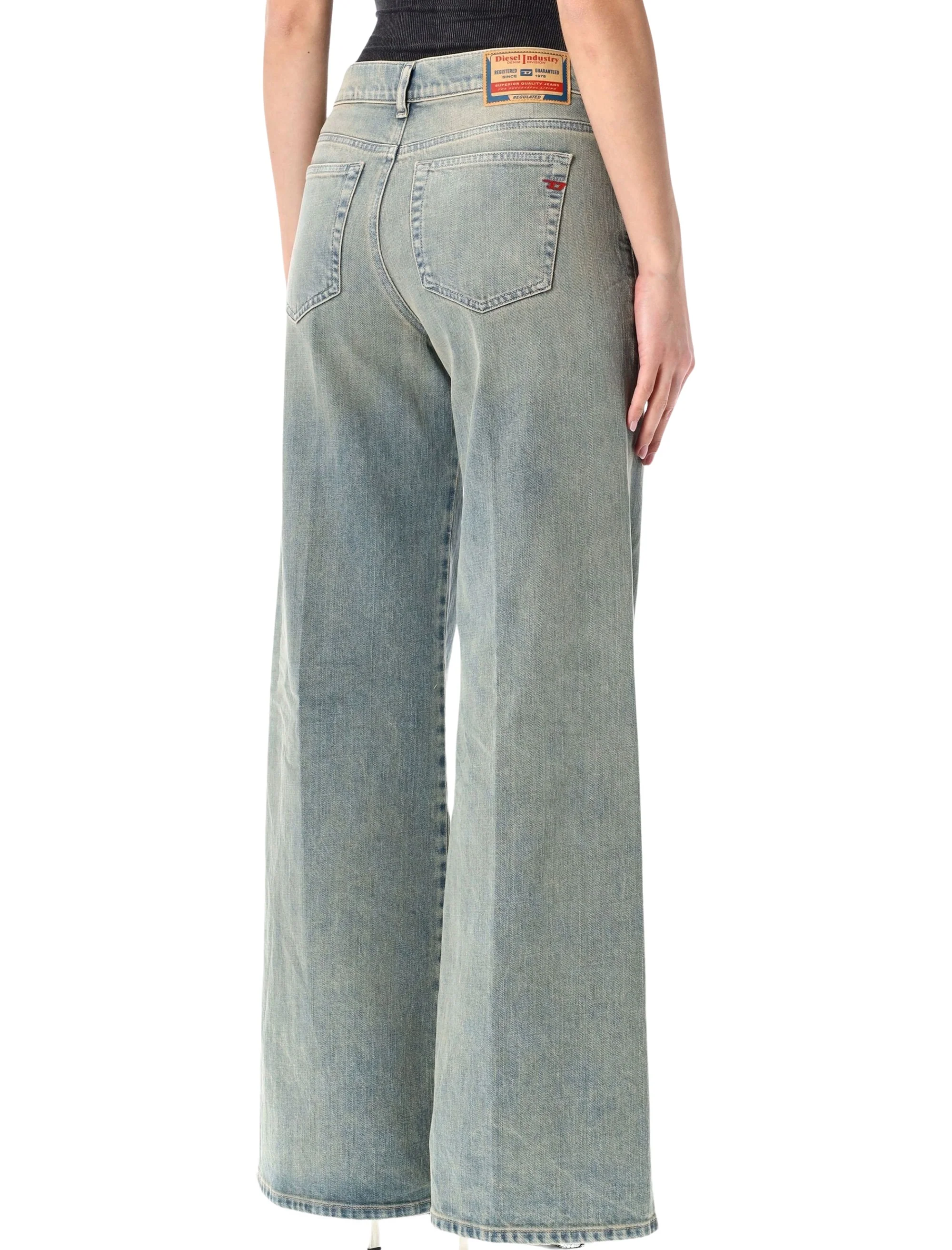 Diesel Timeless Mid-Rise Jeans with Fluid Silhouette - Size 27 - Image 2
