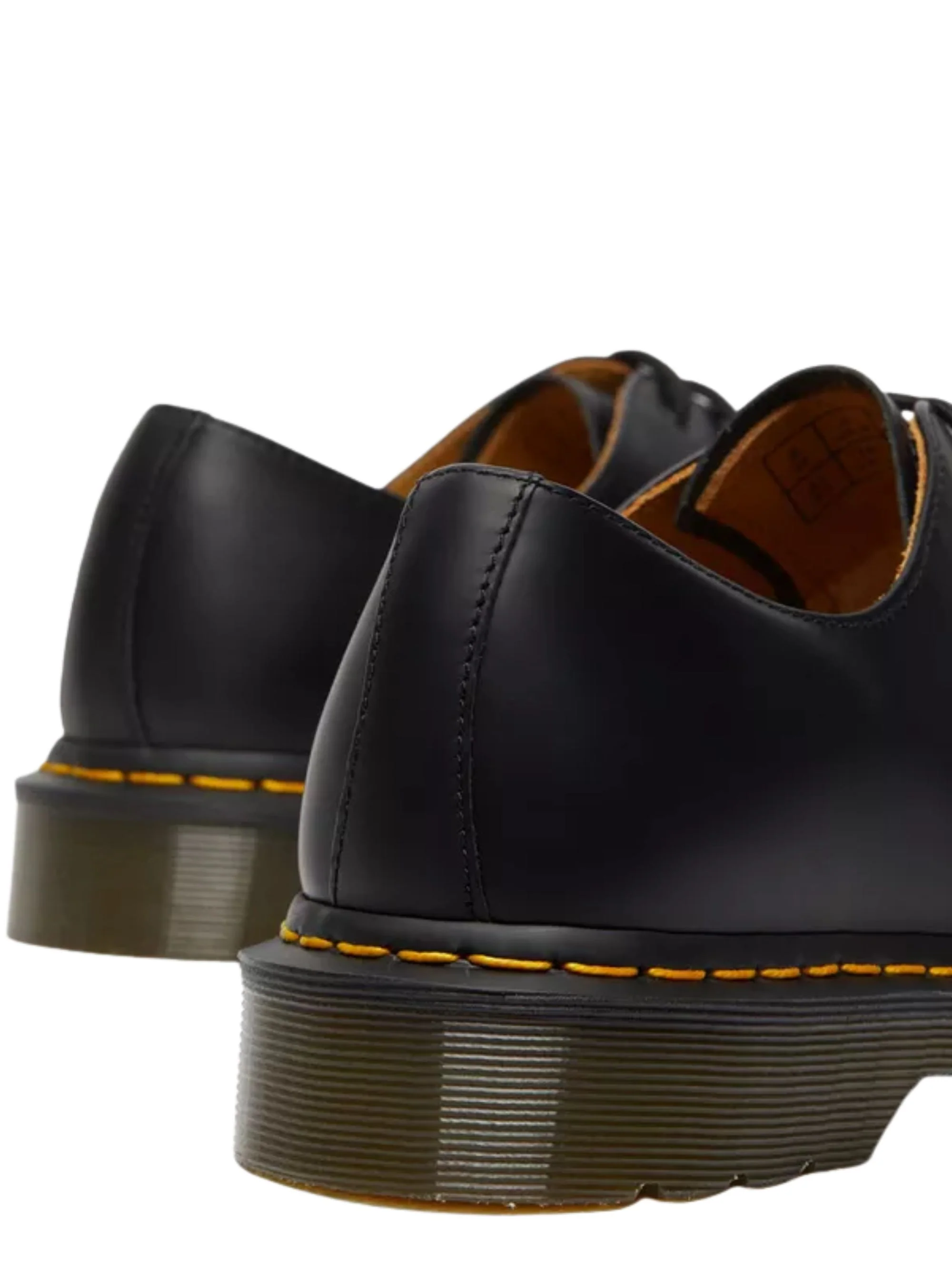 Dr. Martens Classic Smooth Leather Boots for Men - Timeless Style - Image 4