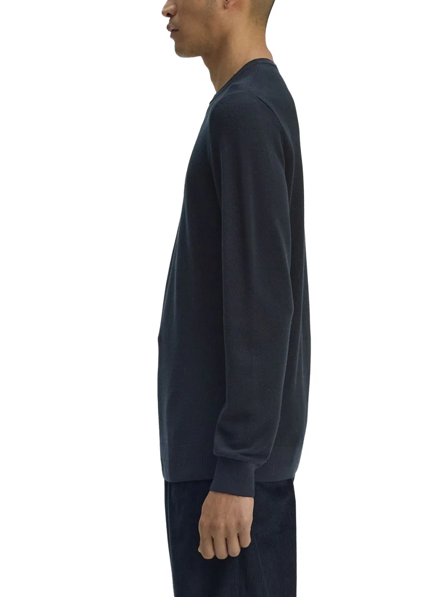 Fred Perry Classic Logo T-Shirt - Regular Fit, - Image 4