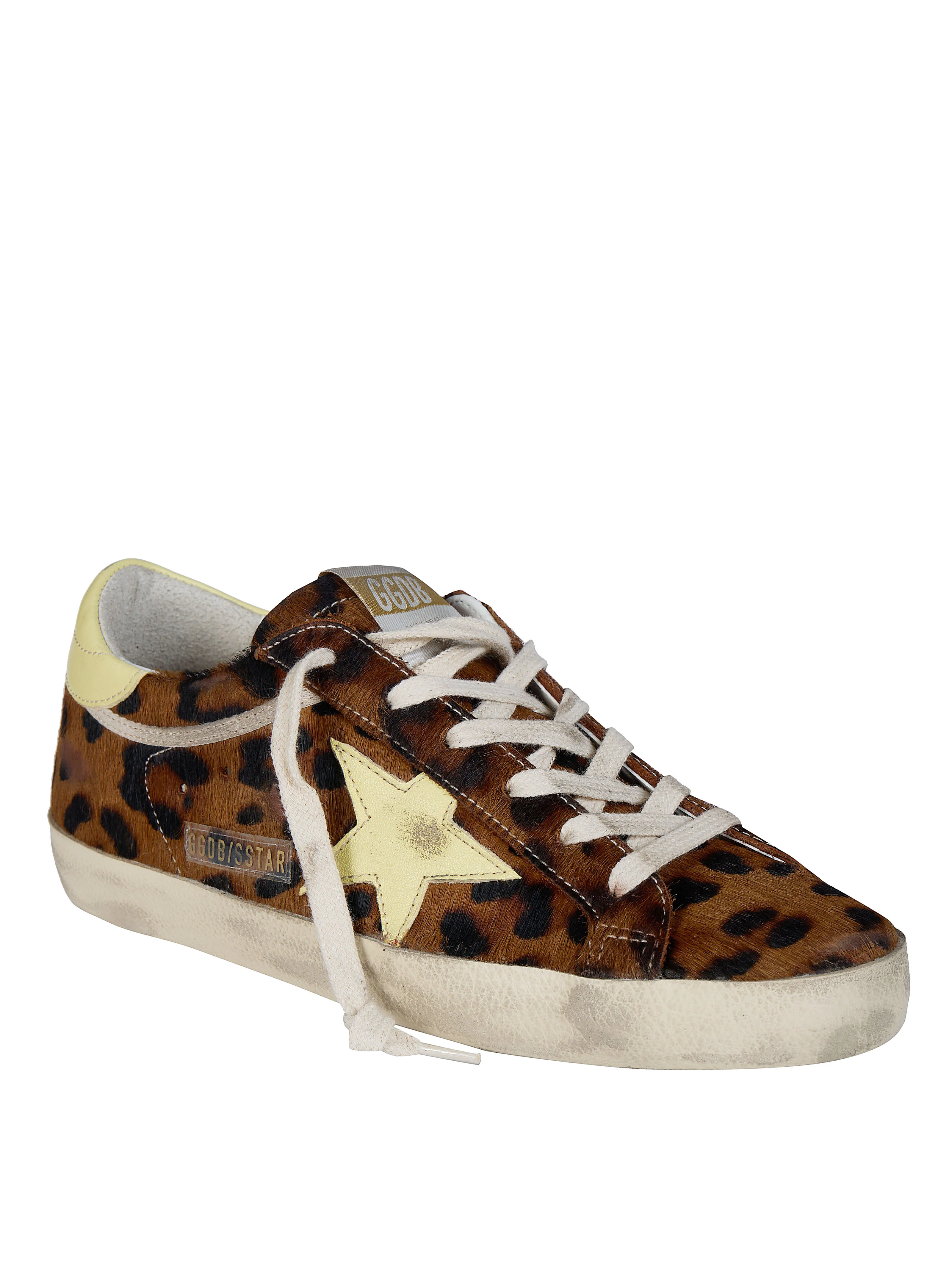 Golden Goose Sneaker with Star Detail and Premium Leather - Image 2