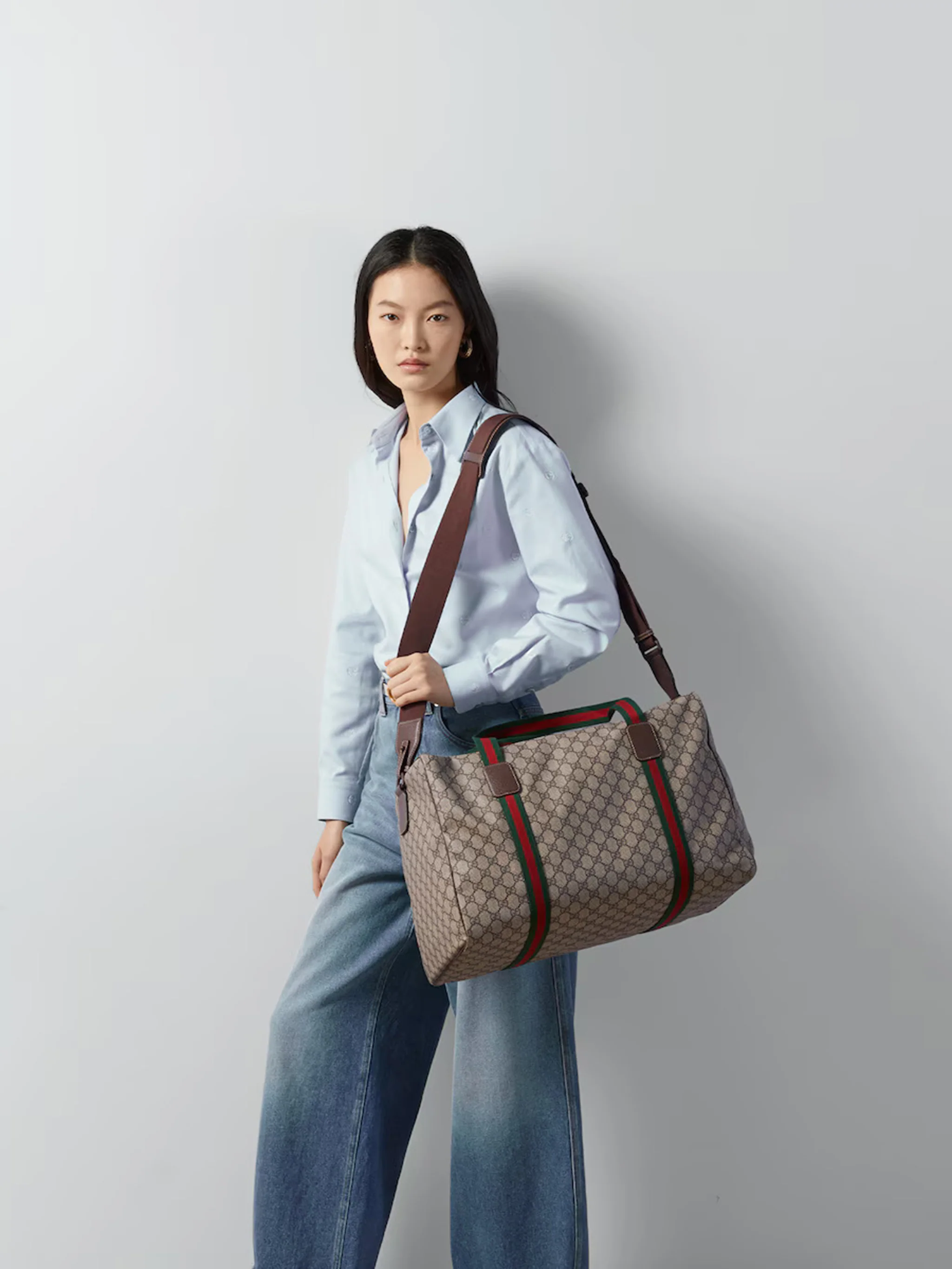 Gucci Designer Mini Bag - Height 29 cm, Width 45.5 cm, Depth 27 cm - Image 3