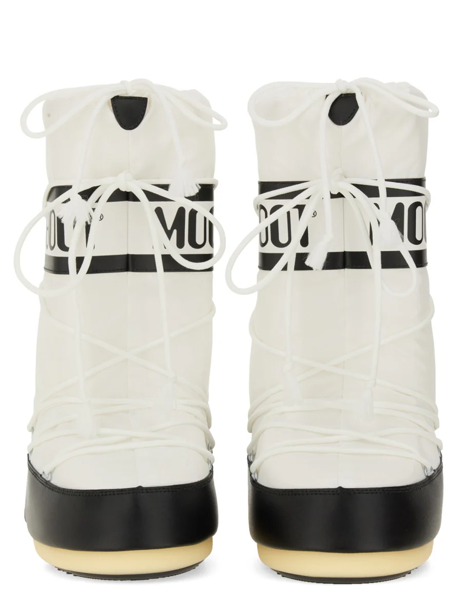Iconic Unisex Moon Boot - Image 6