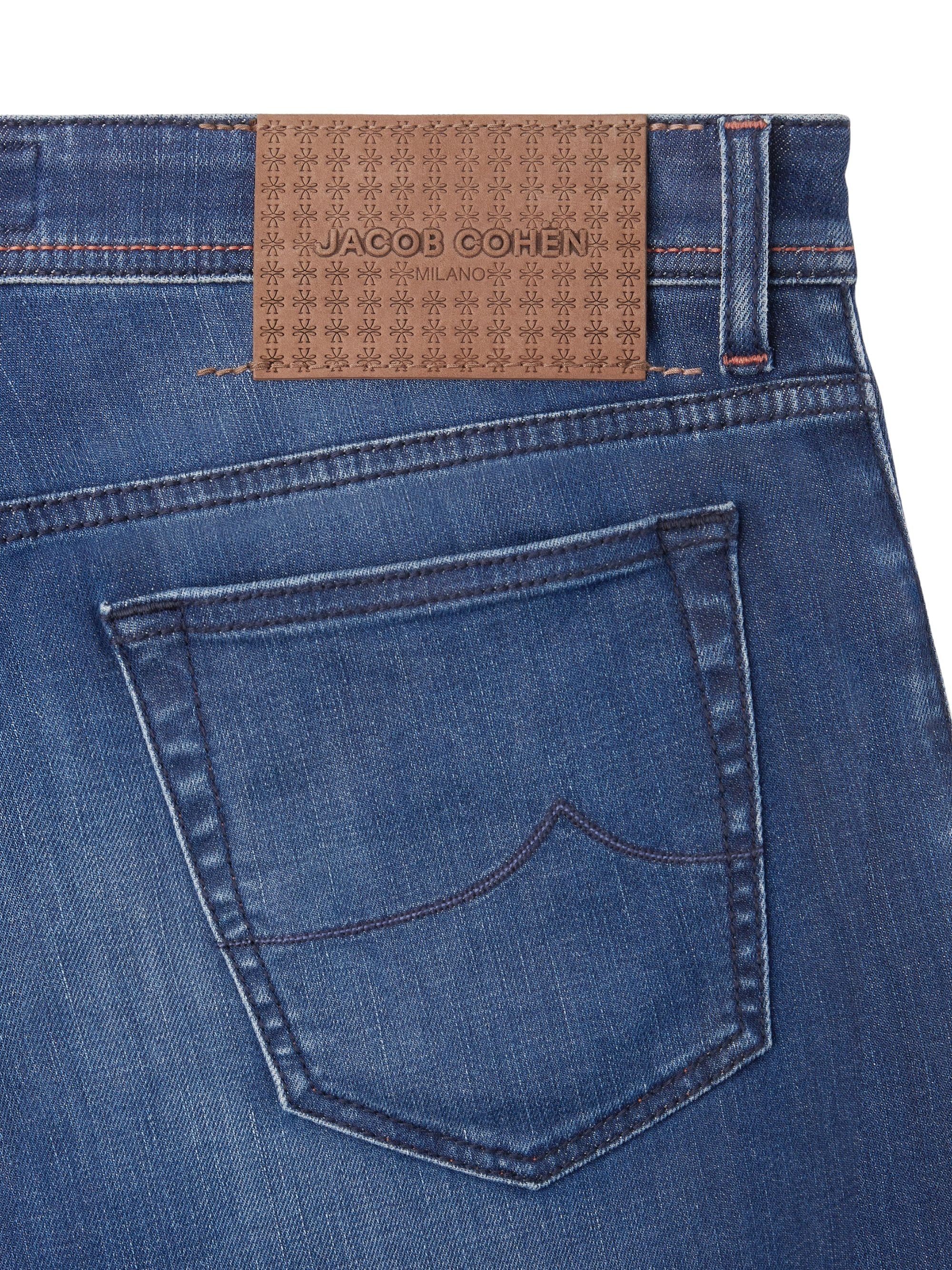 Jacob Cohen Essential Denim Jeans for Men Fit - Image 3
