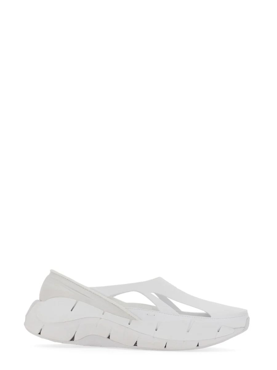 MAISON MARGIELA X REEBOK Cut-out Slip-on Sneakers