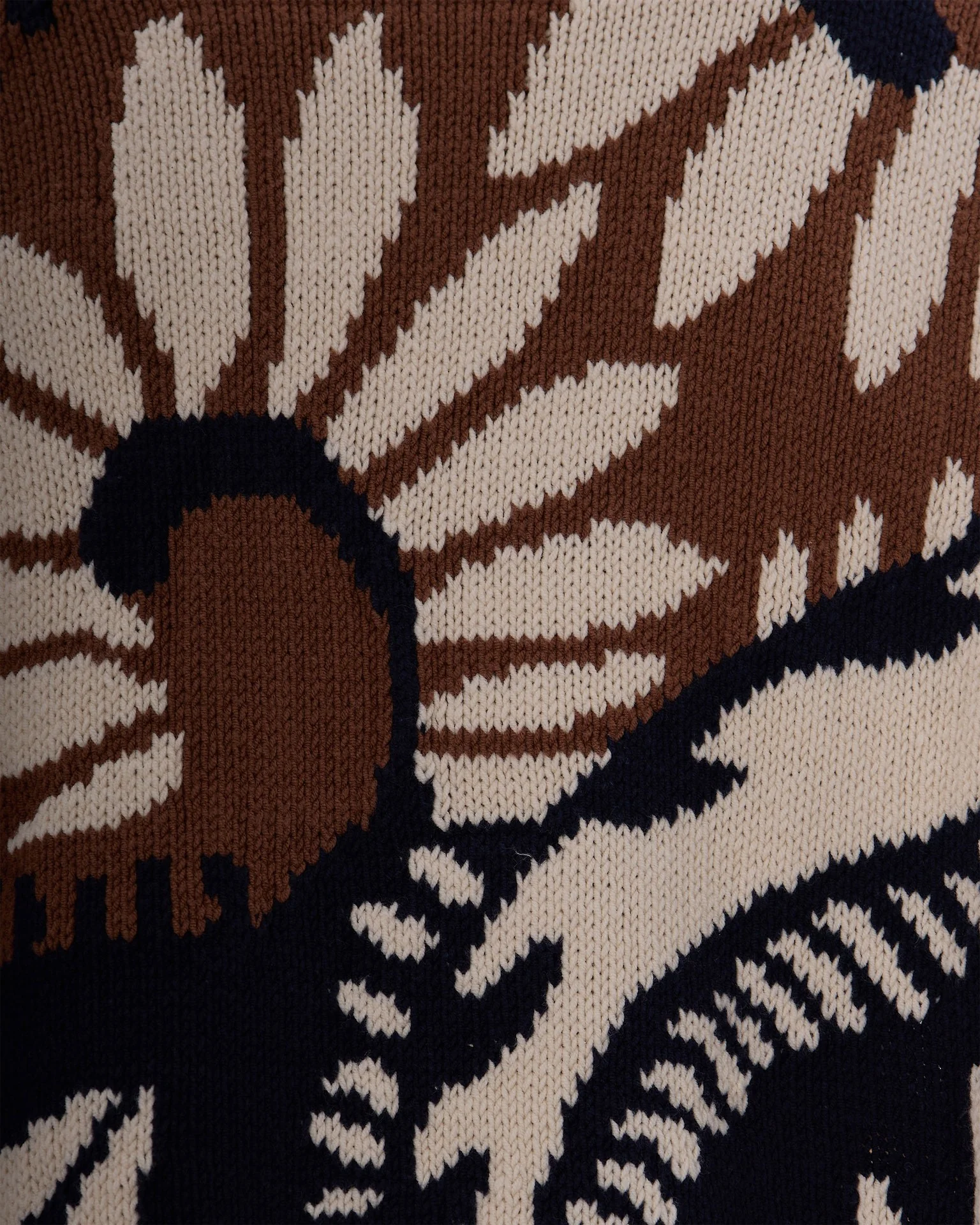 Max Mara Luxurious Knit Sweater for Women - Image 3