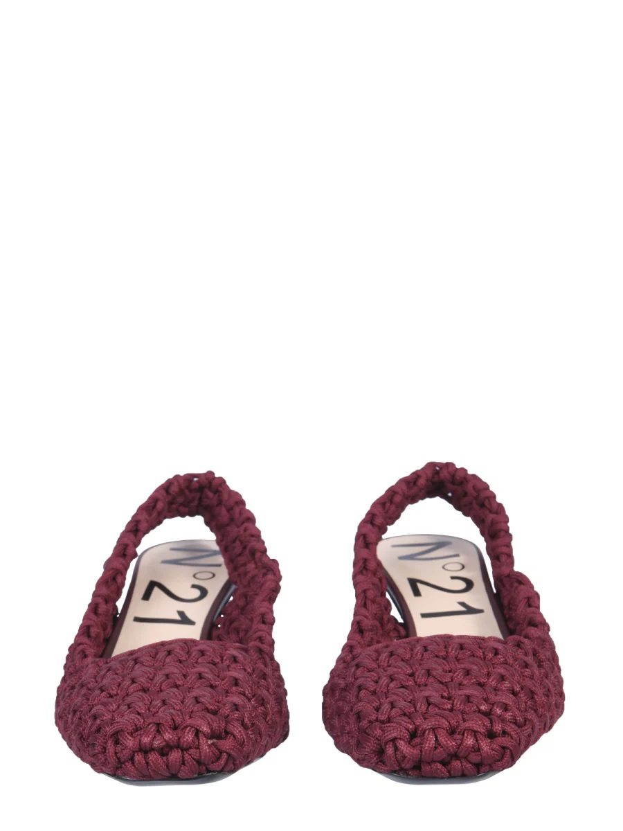 N°21 Woven Leather Pumps - Image 2