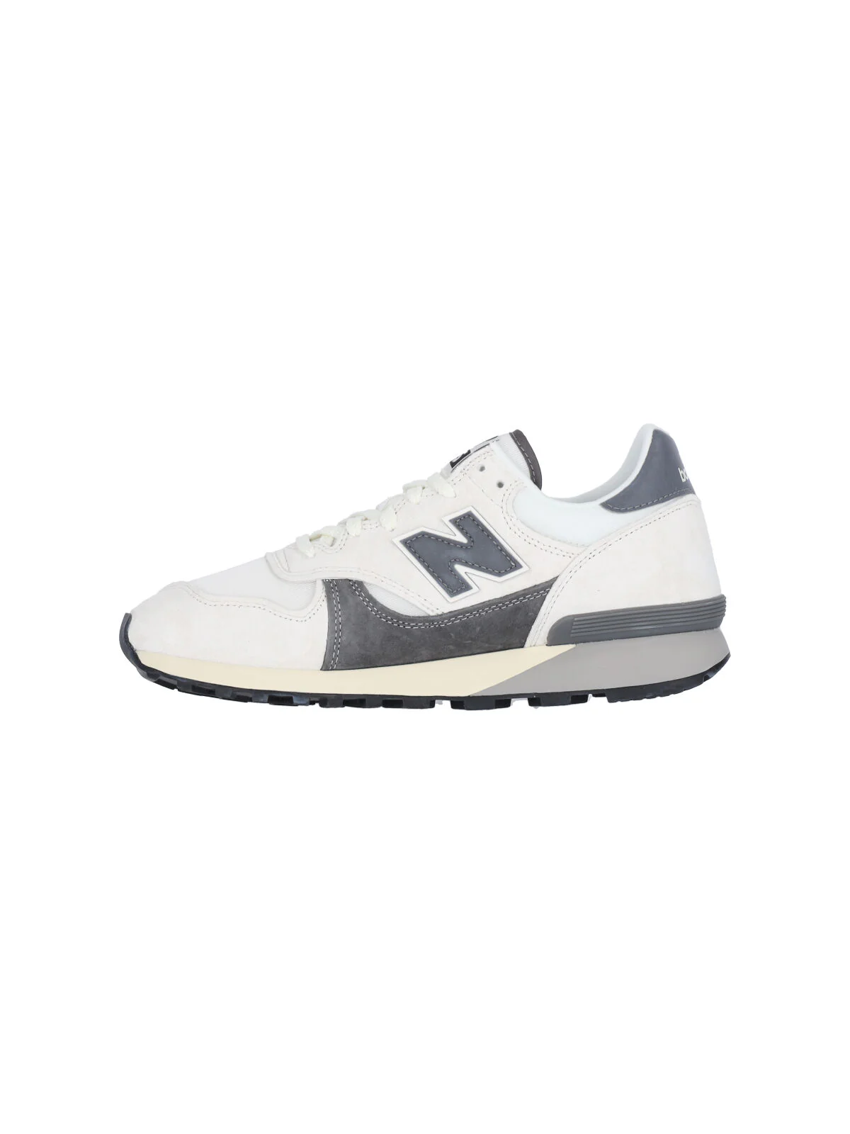 New Balance Unisex Suede Sneakers with Light & Natural Style - Image 3