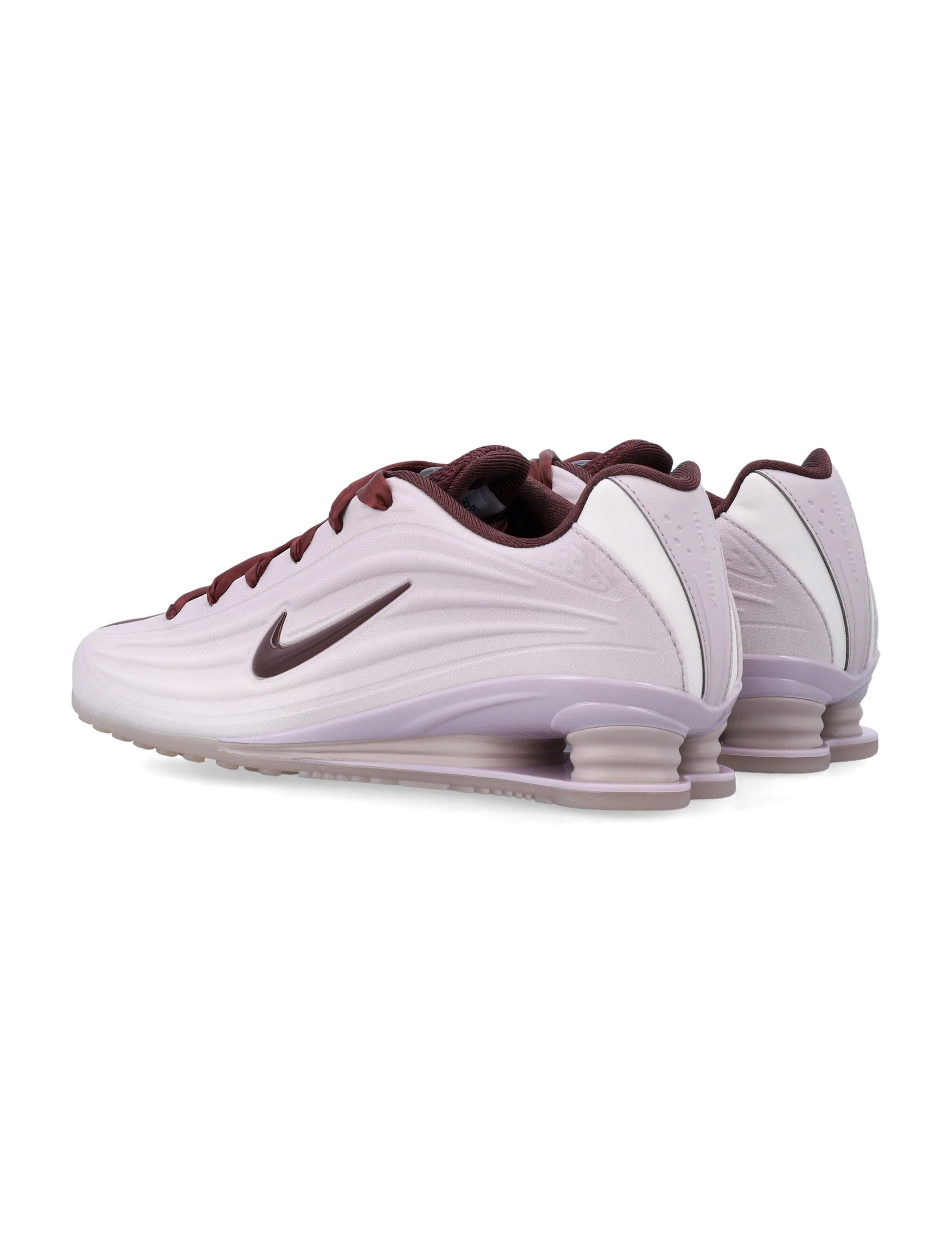 Nike Women's Retro Running Sneakers with Sleek Silhouette - Image 4