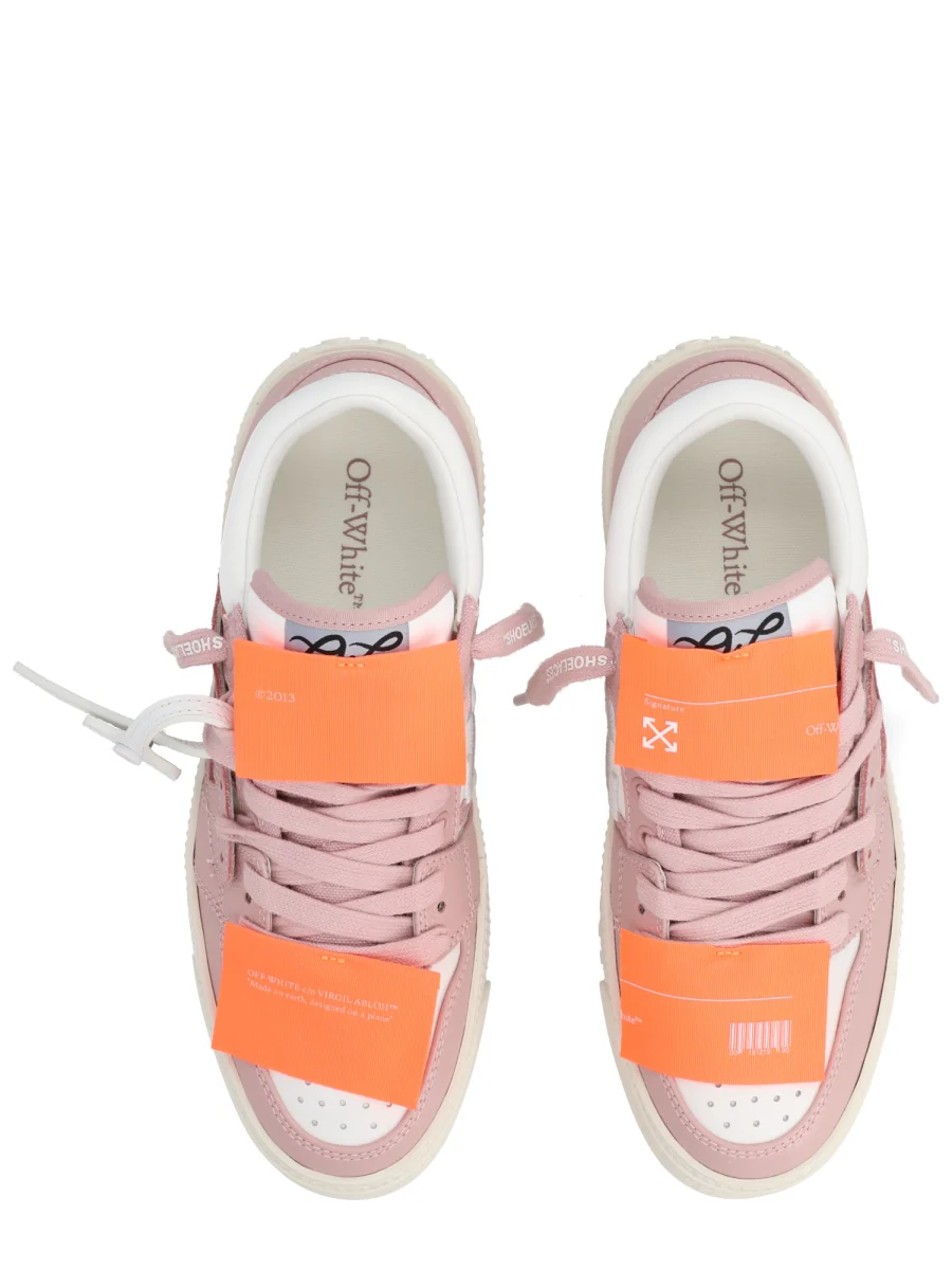 OFF-WHITE Vulcanized Low Sneakers - Image 3