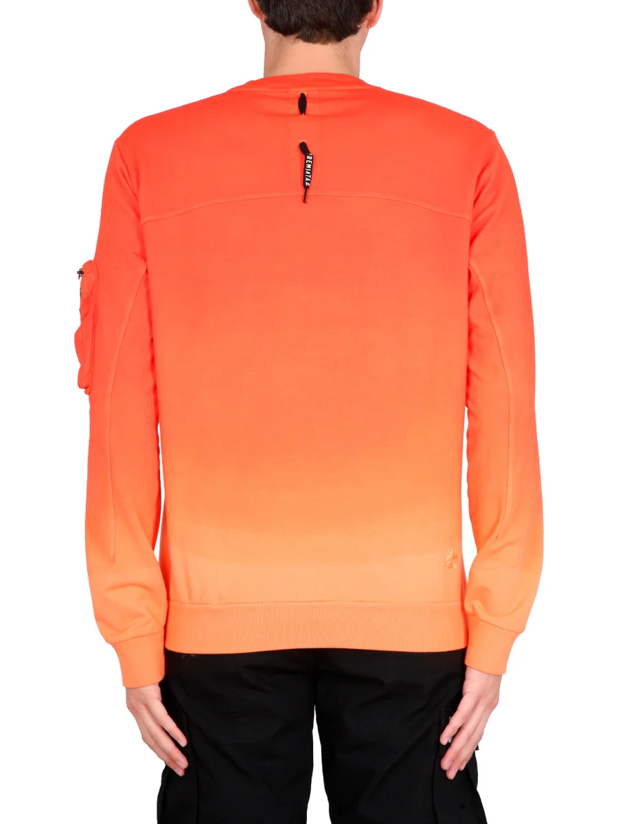 PREMIATA Logo-print Gradient Sweatshirt - Image 3