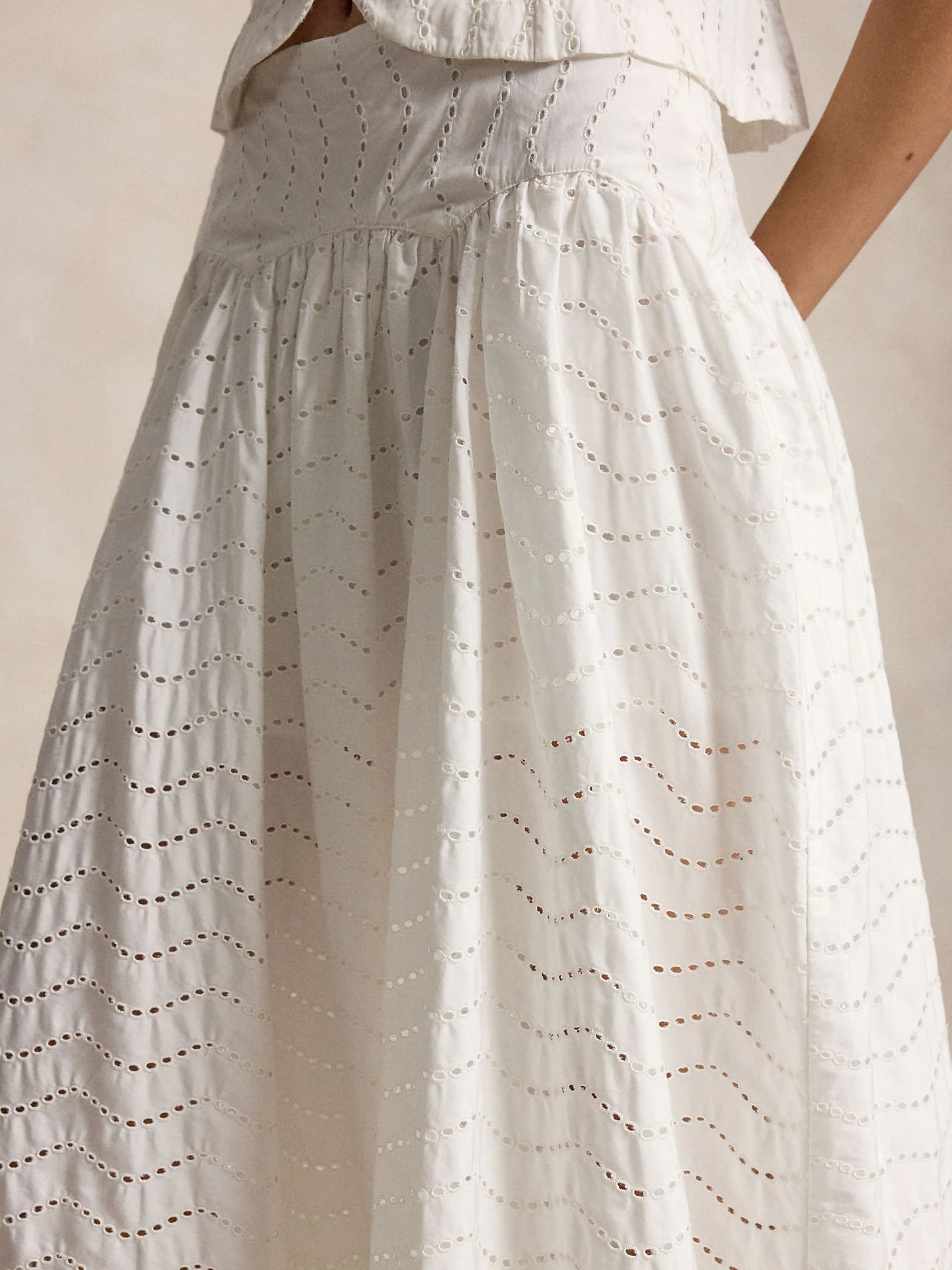 Ralph Lauren Elegant Mini Dress for Women - Image 5