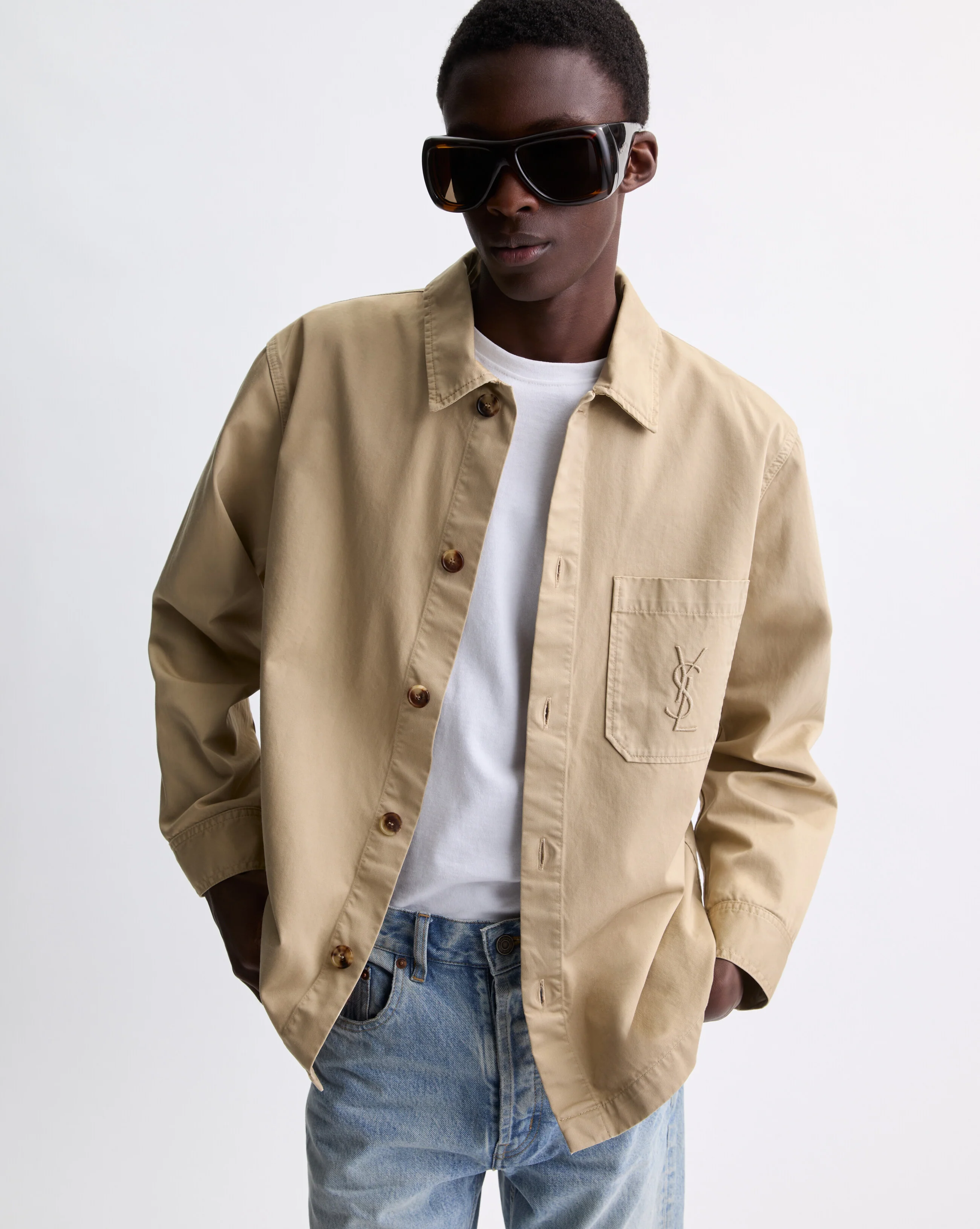 SAINT LAURENT CASSANDRE Overshirt in Cotton Linen Gabardine - Image 4