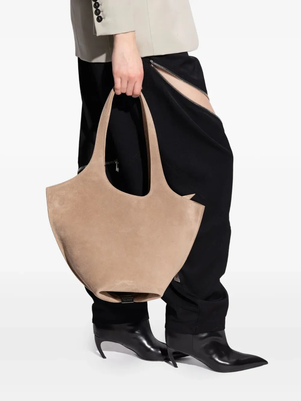 THE ATTICO 'La Scoop' Shoulder Bag - Image 7