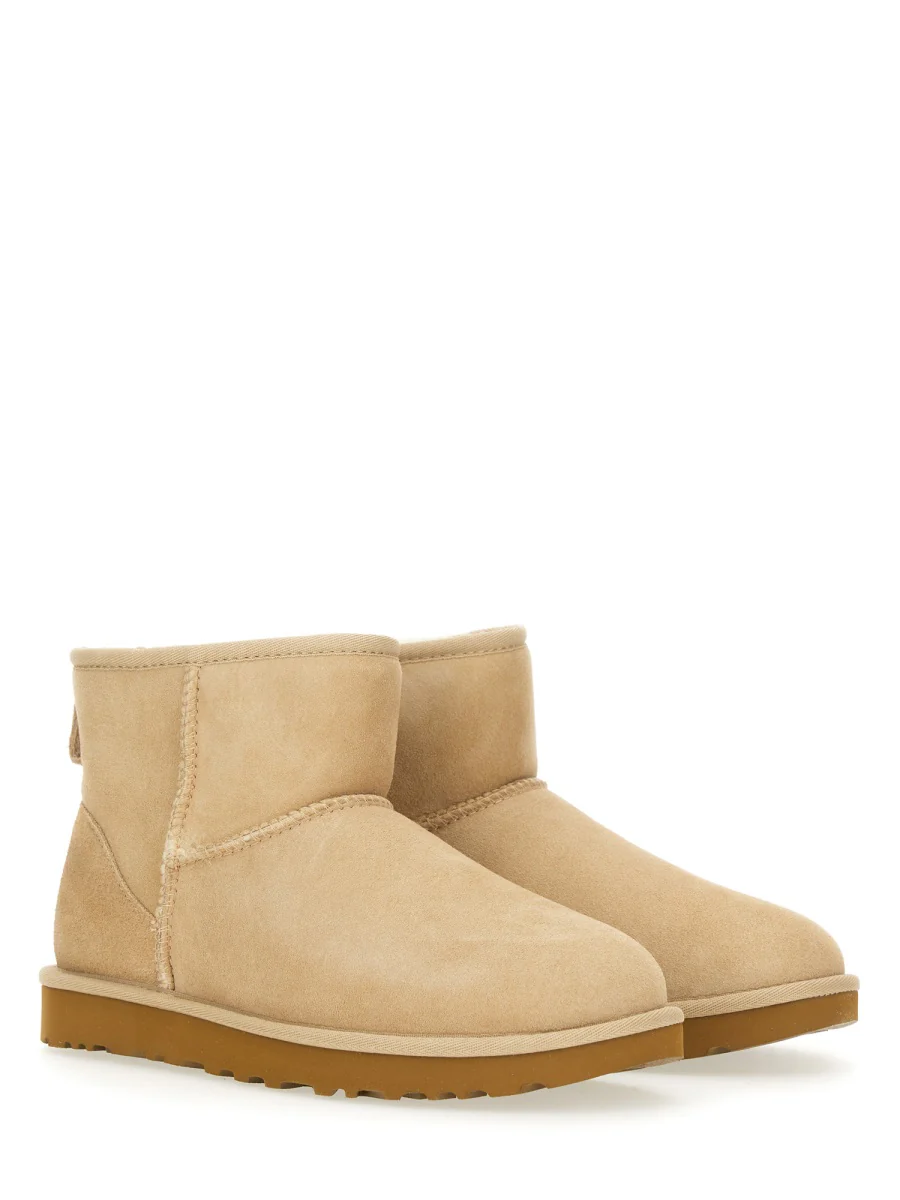 UGG Classic Mini II Women’s Boots with Rubber Sole - Image 4