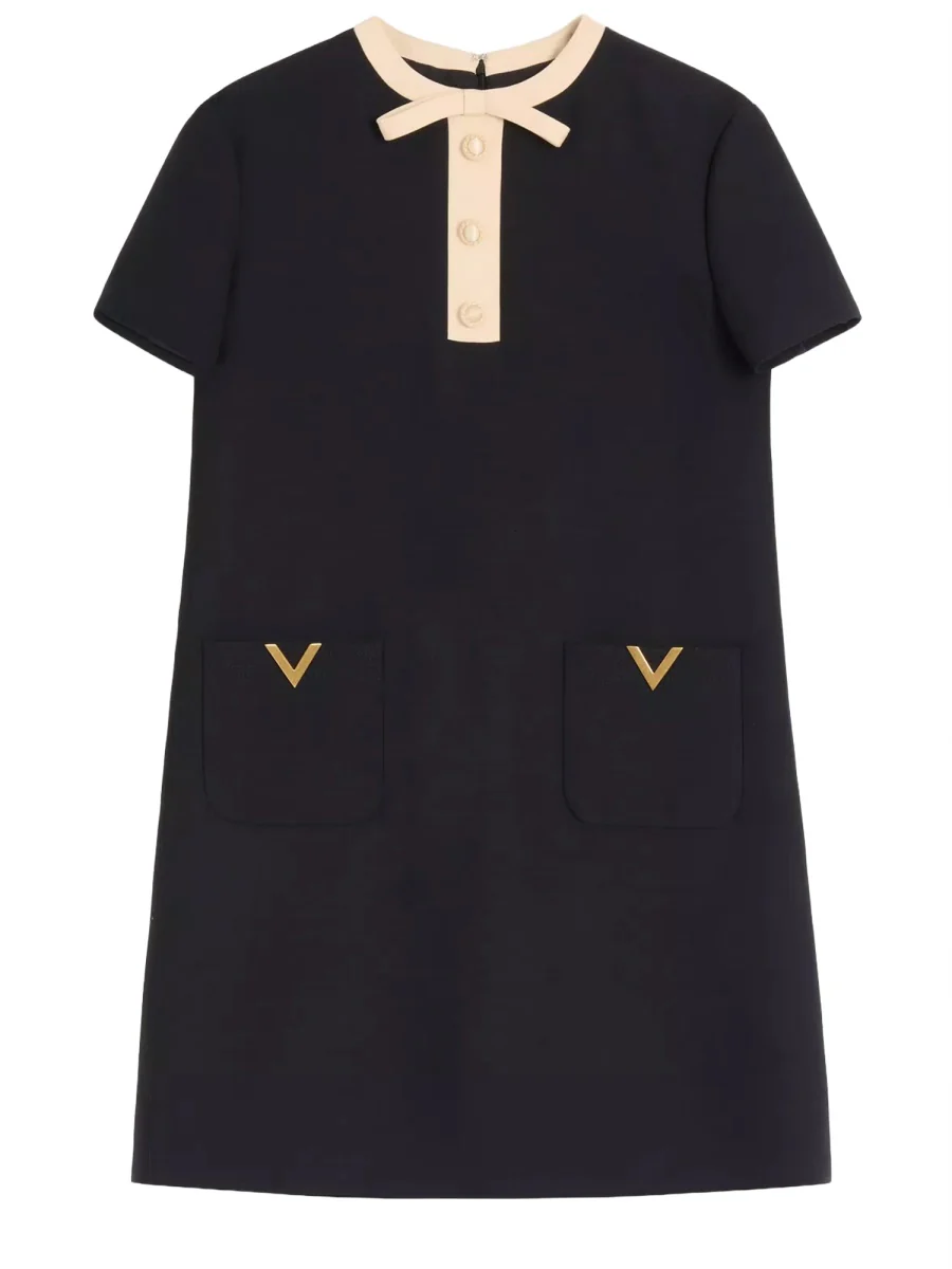 Valentino Chic Mini Dress in Luxurious Wool and Silk - Size 40 - Image 4