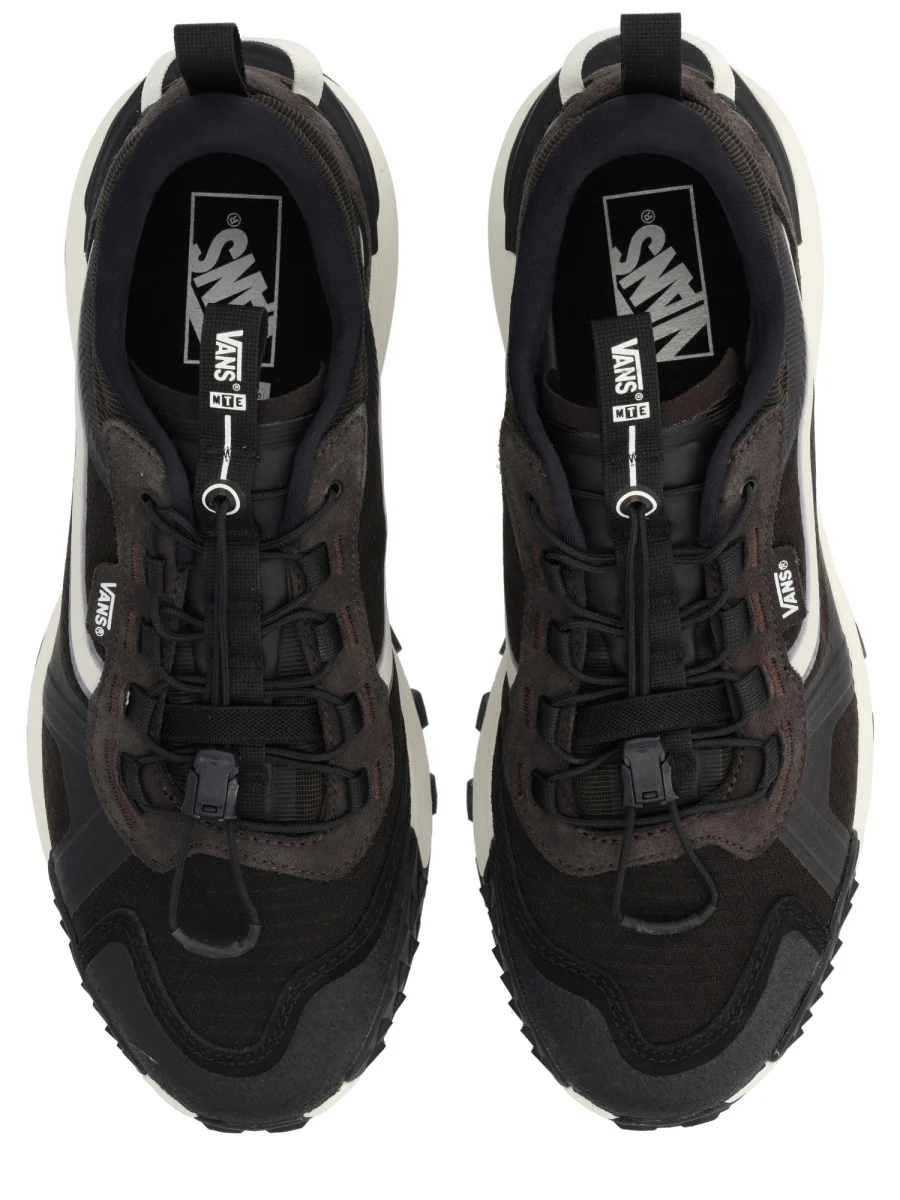 Vans Classic High-Top Sneakers for Men - Image 5