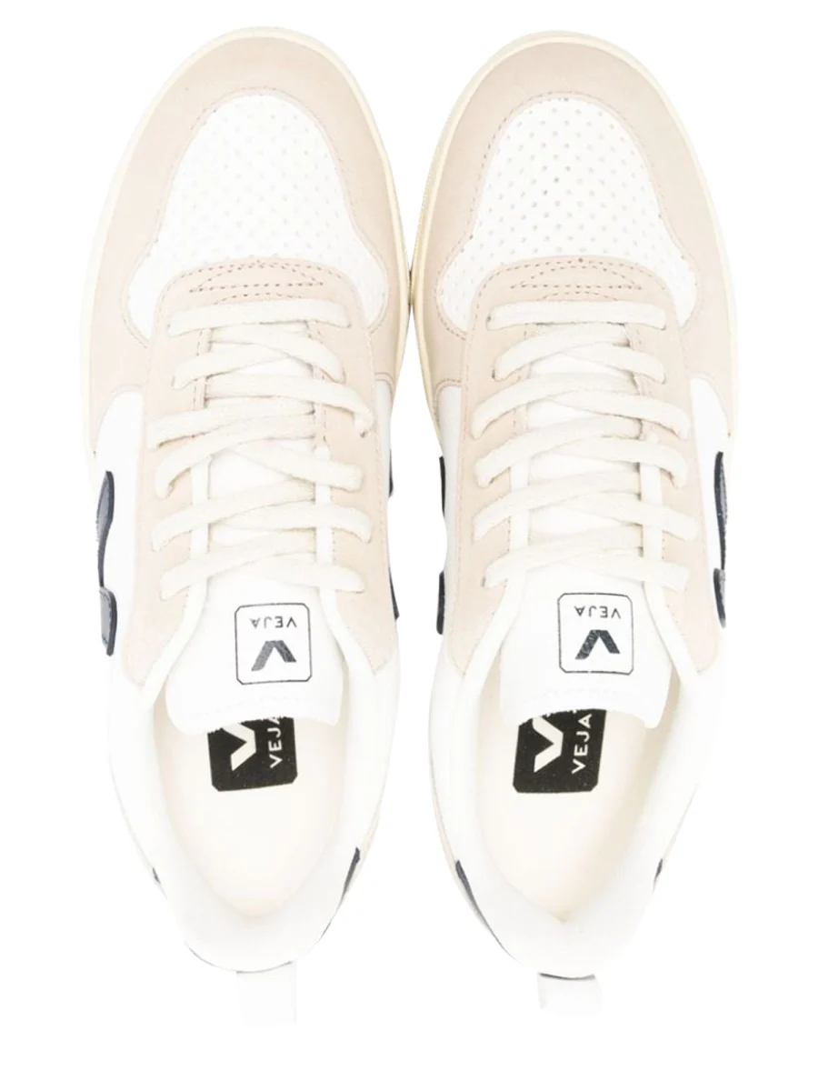Veja Kids' Classic Sneakers - Image 2