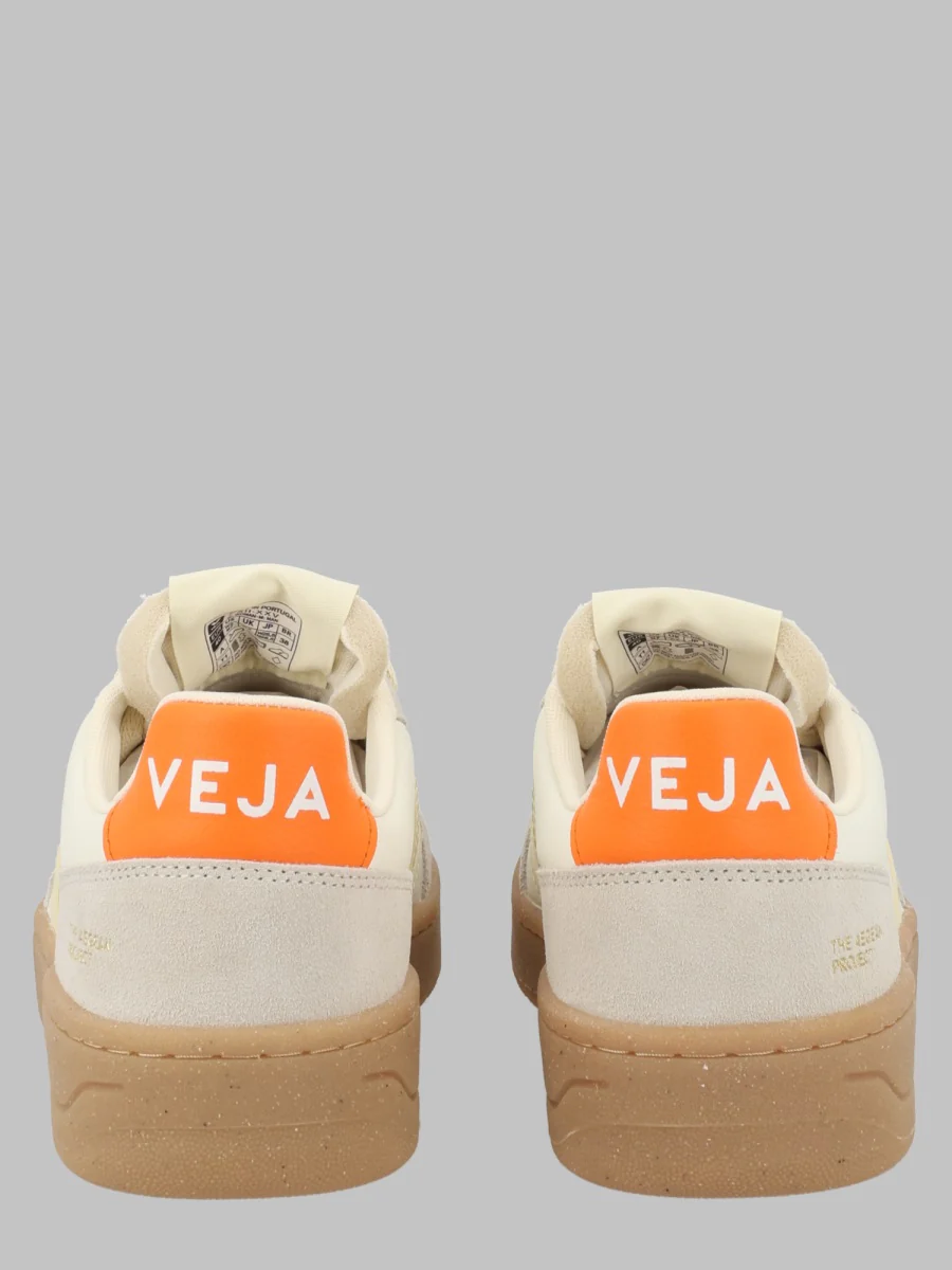 Veja Unisex Sneakers - V-82 Model - Image 2