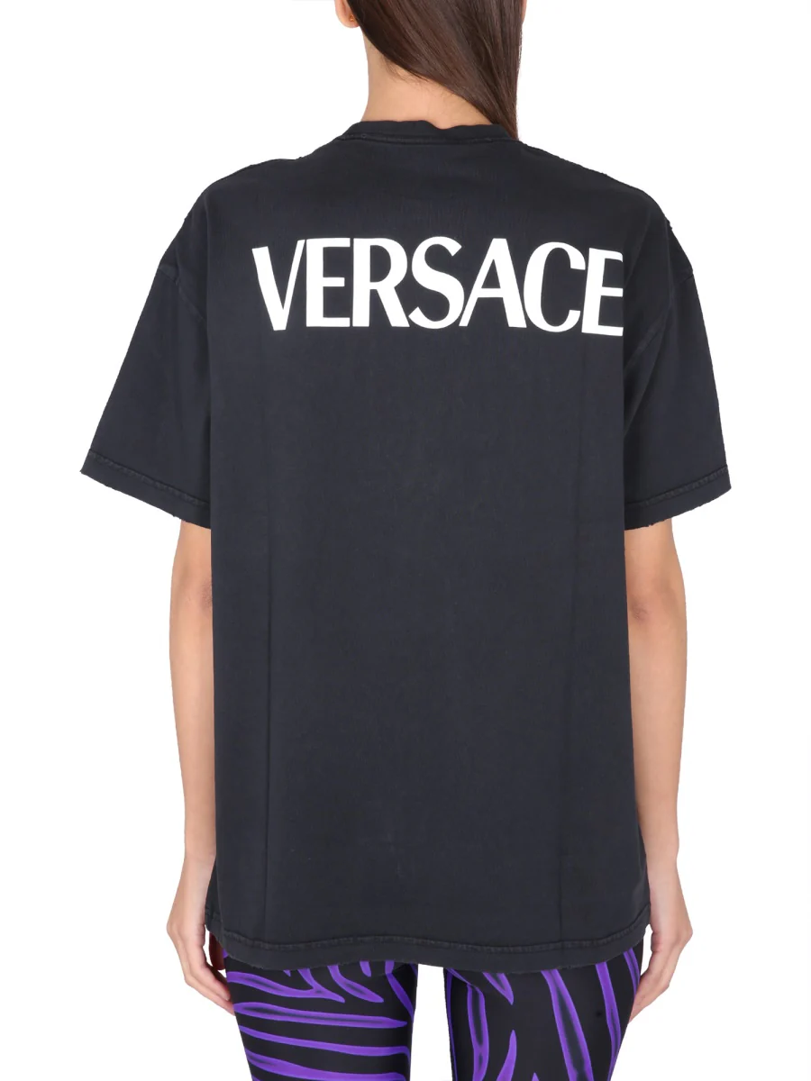 VERSACE Goddess Oversized Cotton T-Shirt - Image 3