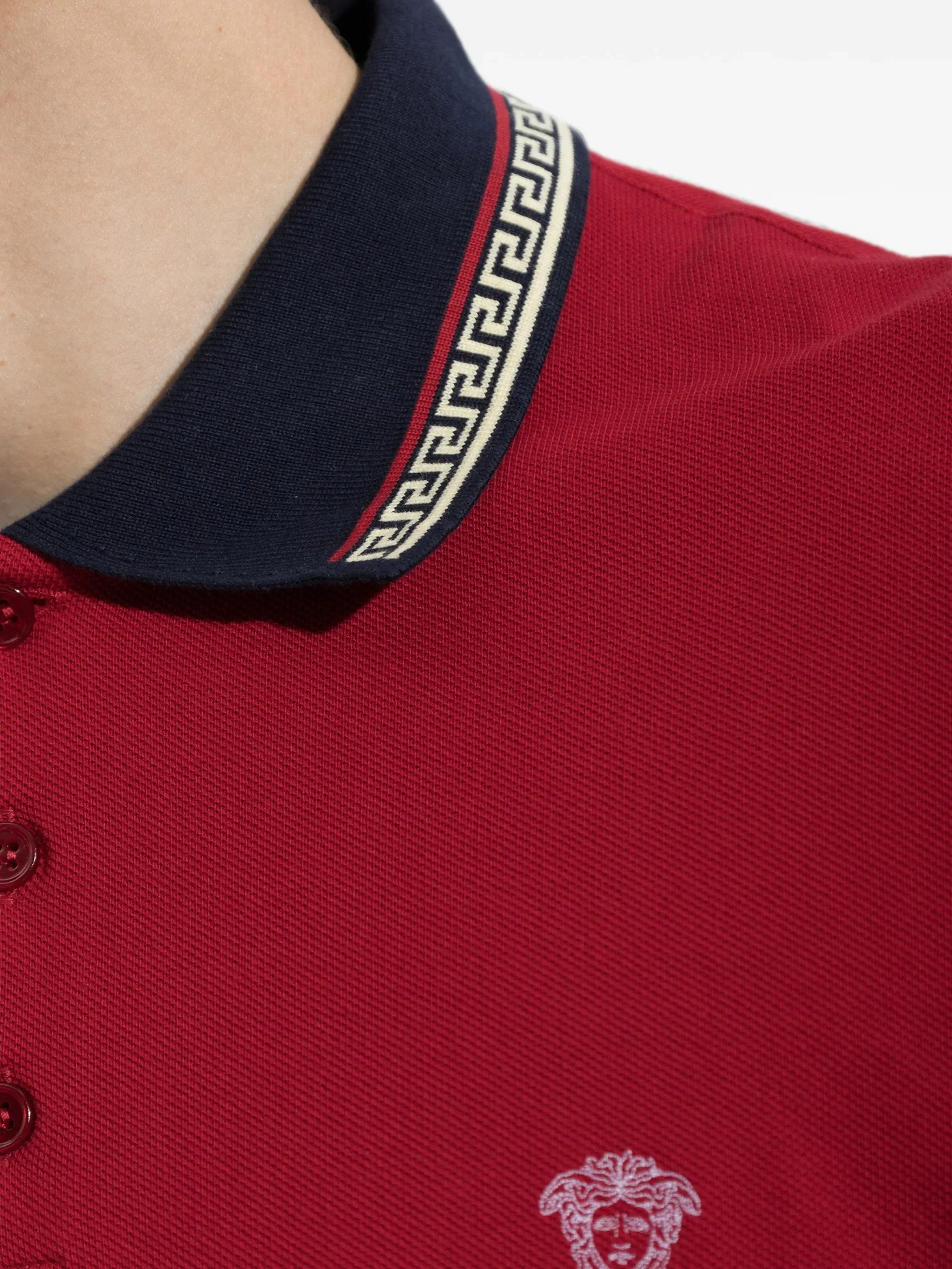 Versace-Style Embroidered Medusa Logo Greek Motif Shirt-Collar Polo with Three-Button Placket - Image 5